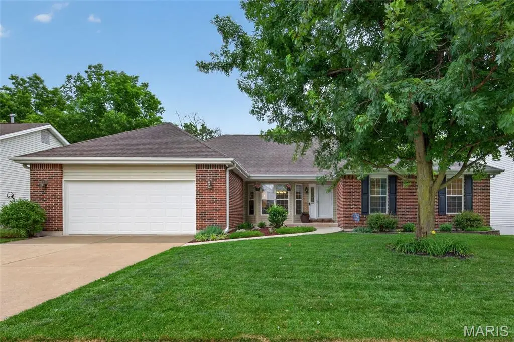893 Home Park Drive, Saint Peters, MO 63376 - #1