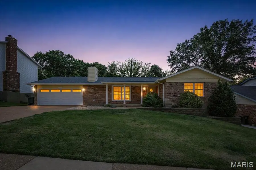 7138 Shady Hill Drive, Saint Louis, MO 63129 - #2