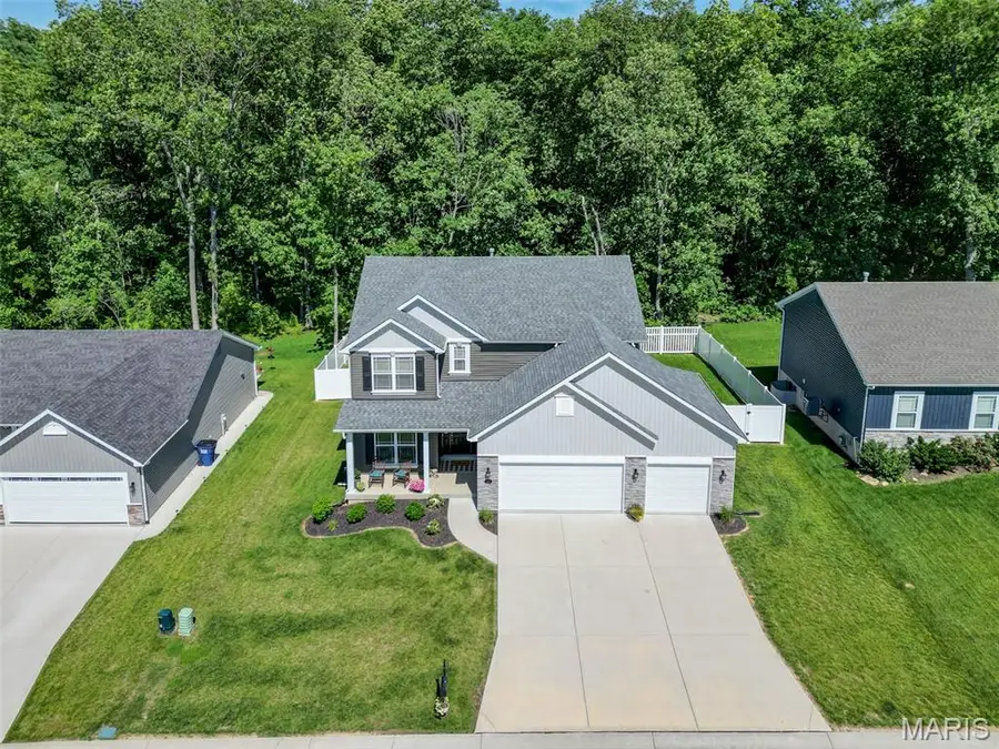 588 Lakewood Drive, Moscow Mills, MO 63362 - #2