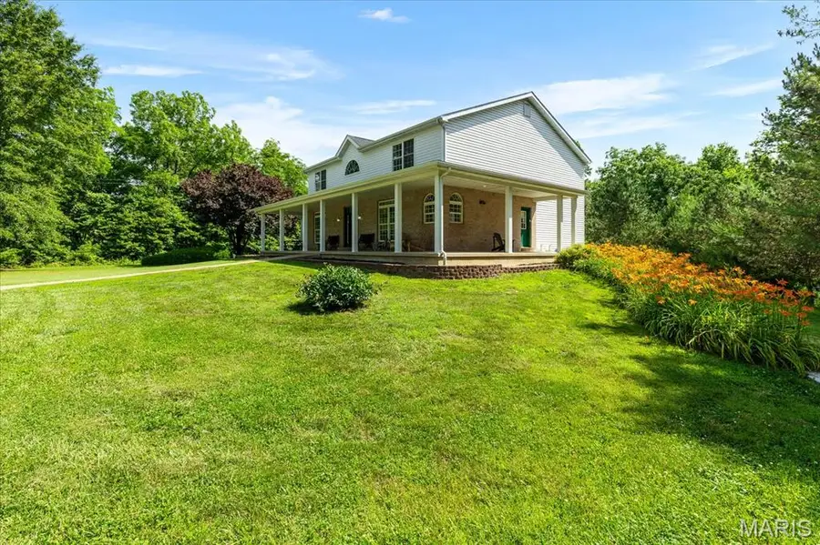 4 Hahn Estate Road, Winfield, MO 63389 - #3