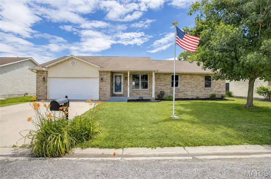 95 Sunbeam Drive, Highland, IL 62249 - #3