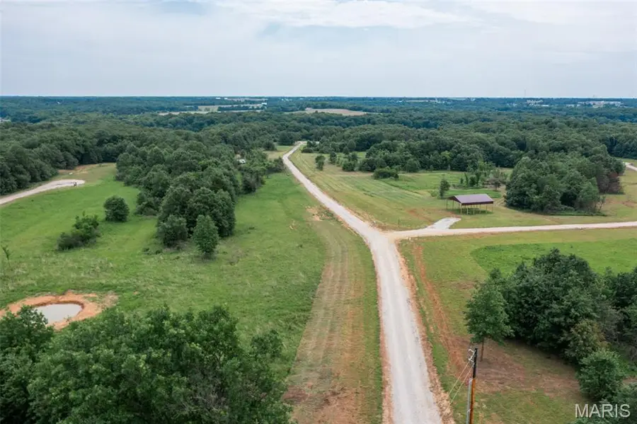 25 Halyon Estates, Perry, MO 63462 - #3