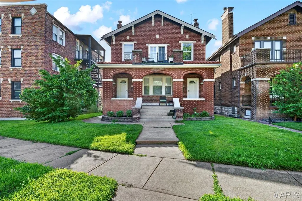 4200 Lawn Avenue, Saint Louis, MO 63109 - #1