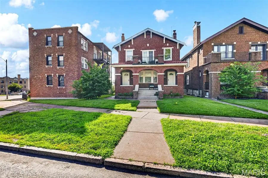 4200 Lawn Avenue, Saint Louis, MO 63109 - #2