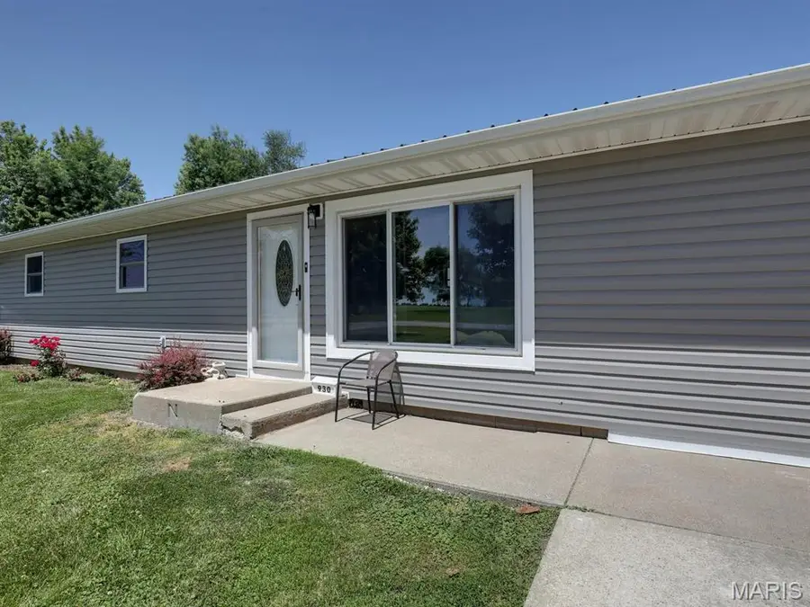930 W Cedar Street, Kahoka, MO 63445 - #2