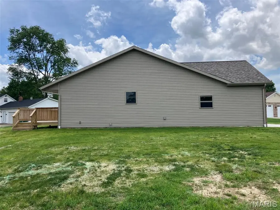 1450 Hodapp Court, Carlyle, IL 62231 - #3