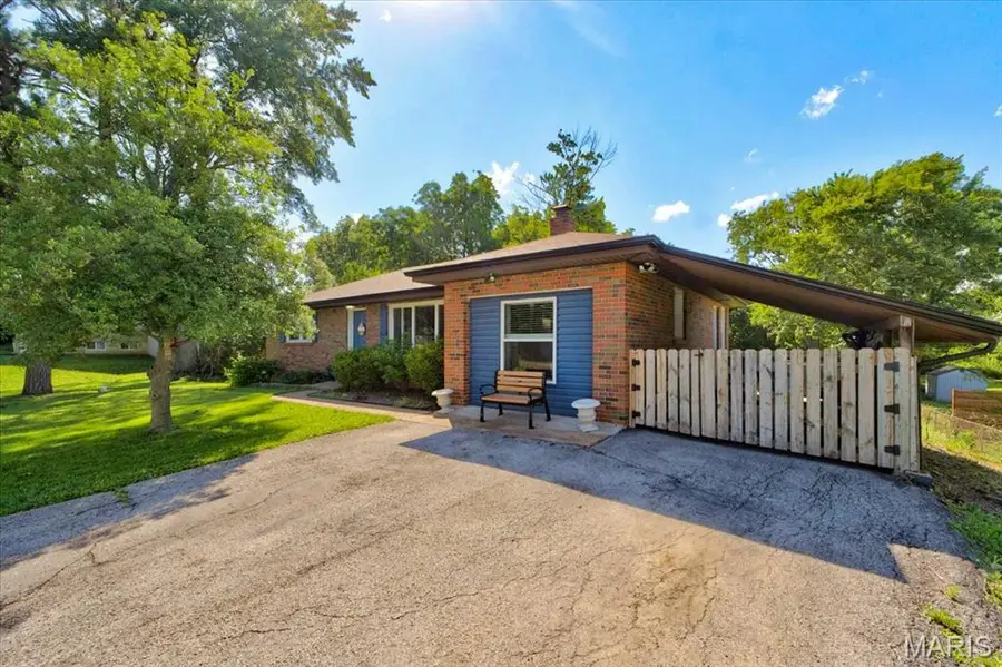 5159 Kerth Road, Tesson Ferry, MO 63128 - #2