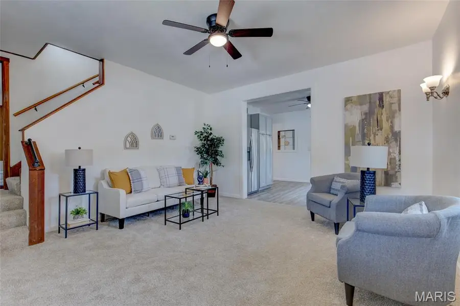 133 E Alton Avenue, East Alton, IL 62024 - #3