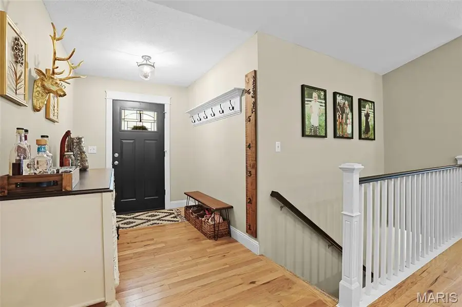 28 S Meadow Lane, Glen Carbon, IL 62034 - #3
