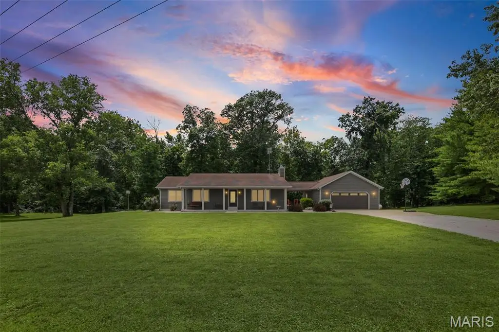 5967 J Road, Waterloo, IL 62298 - #1