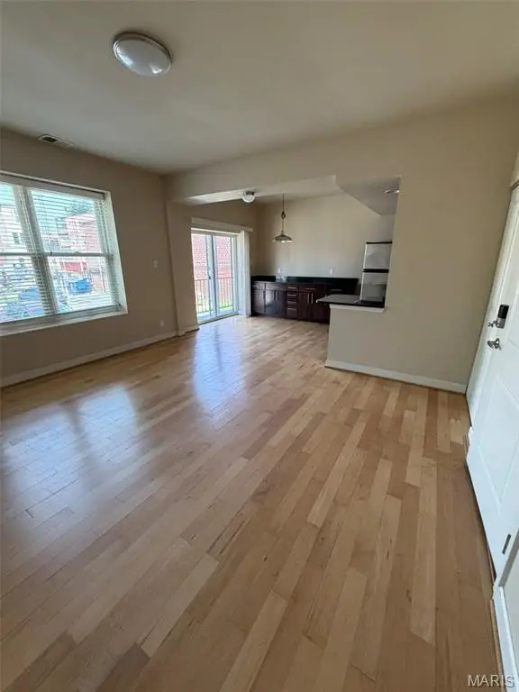 5621 Pershing Avenue #13, St Louis, MO 63112