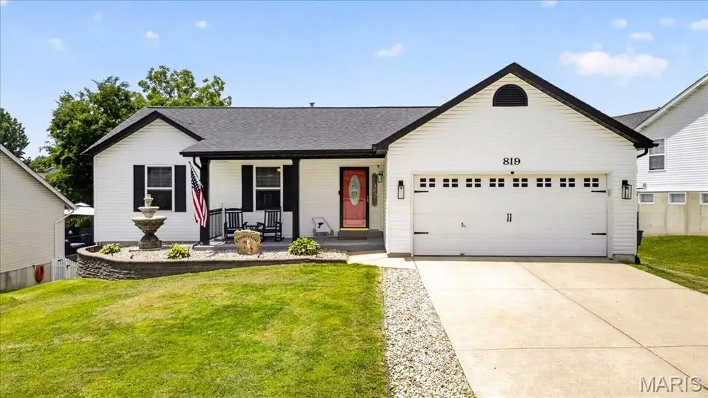 819 Glenhaven Drive, Ofallon, MO 63366 - #1