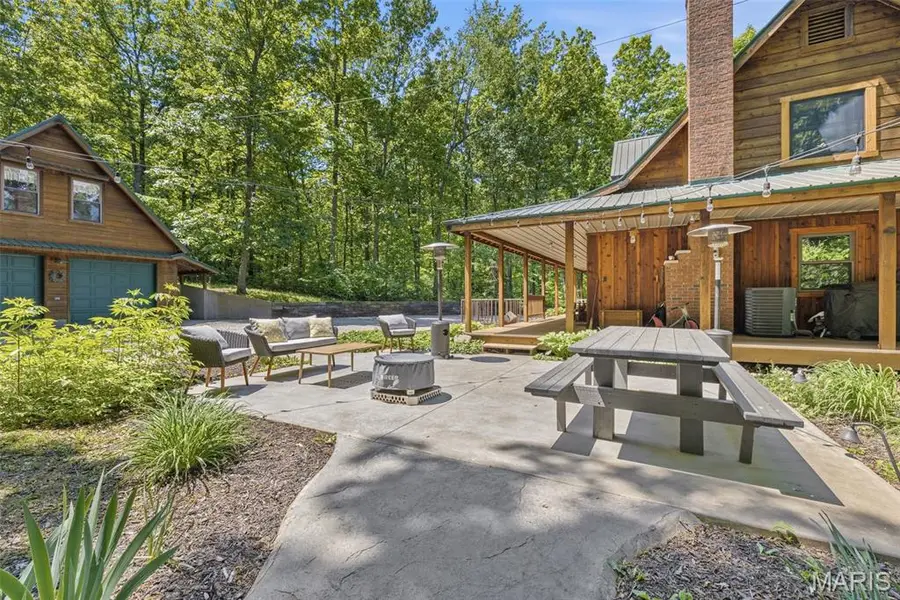 2276 Old Fredericktown Road, Farmington, MO 63640 - #3