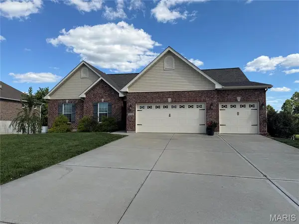 614 Laura Court, Columbia, IL 62236