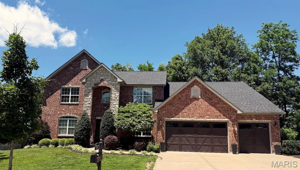 220 Woodcliffe Place Drive, Chesterfield, MO 63005 - #1