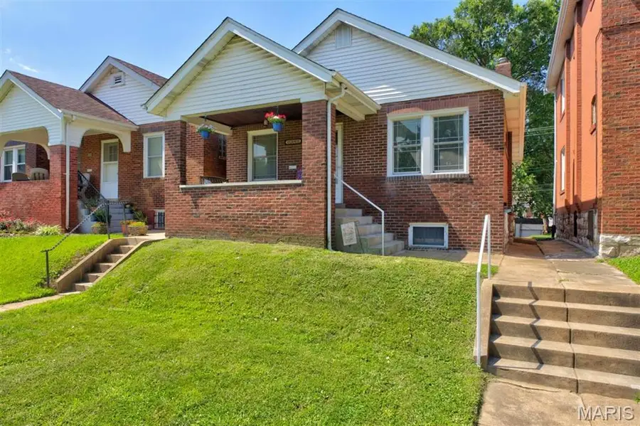 5342 Loughborough Avenue, Saint Louis, MO 63109 - #2