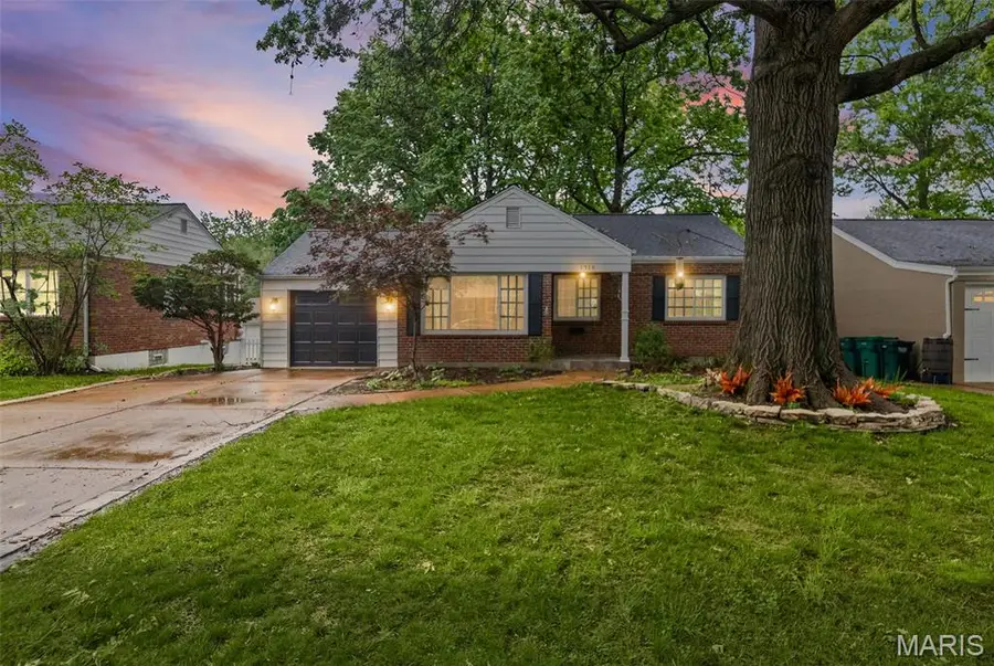 1310 Lanvale Drive, Webster Groves, MO 63119 - #2