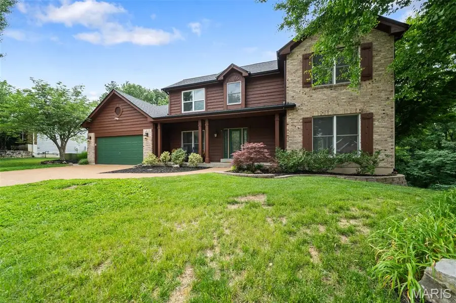 2582 Christopher Oaks Court, Oakville, MO 63129 - #2