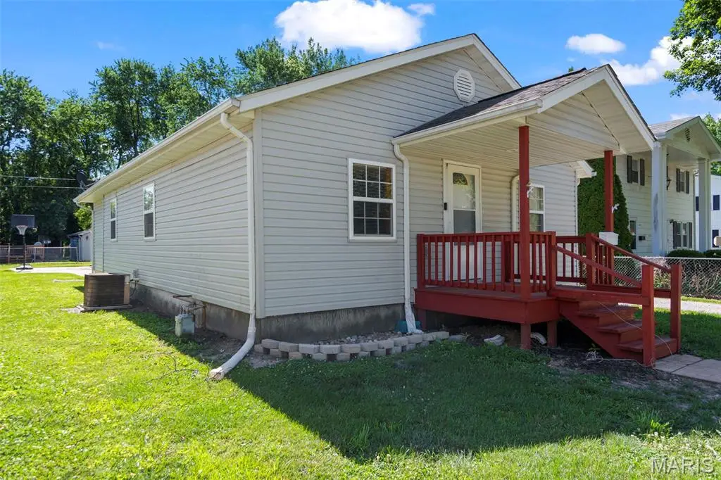 1620 N Monroe Street, Litchfield, IL 62056 - #1