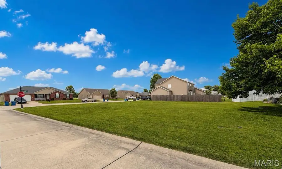 608 Joyce Lane, New Baden, IL 62265 - #3