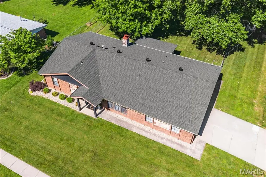 715 N Lincoln Avenue, O Fallon, IL 62269 - #3