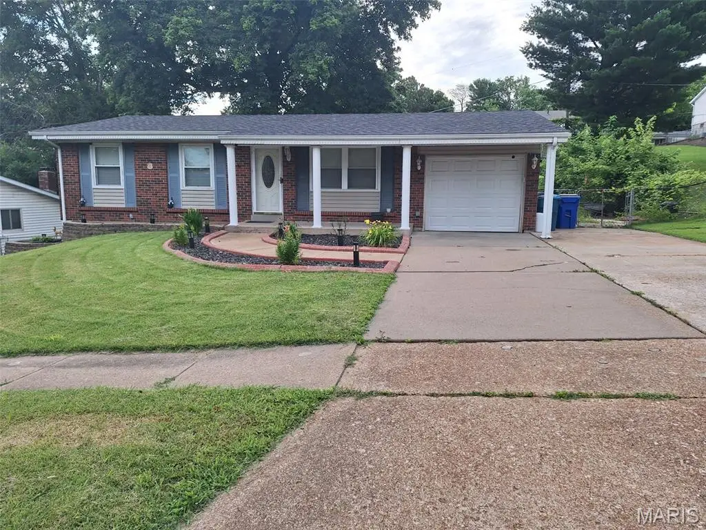 12765 Spanish Village Drive, Bridgeton, MO 63044 - #1