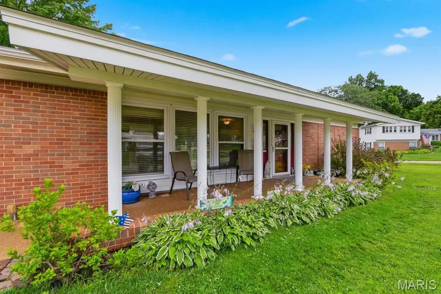 5044 Tealby Lane, Saint Louis, MO 63128 - #2