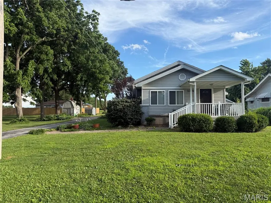 1306 Main Street, South Roxana, IL 62087 - #2