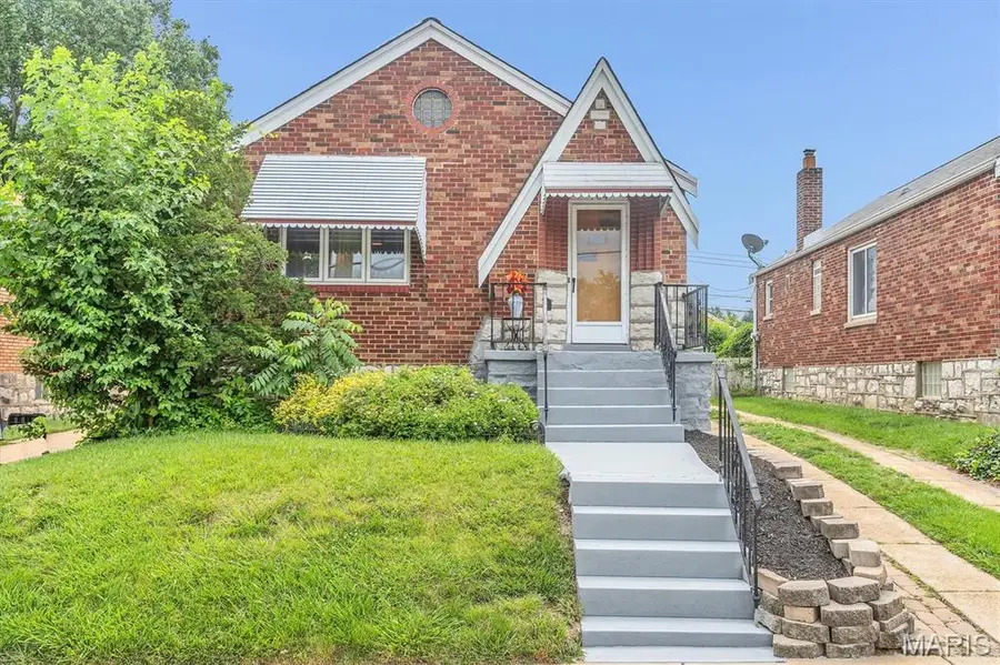 704 Avenue H, Saint Louis, MO 63125 - #2