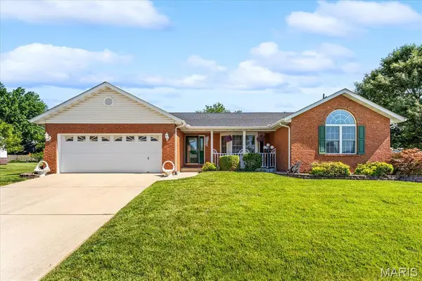 421 Hartmann Lane, Waterloo, IL 62298