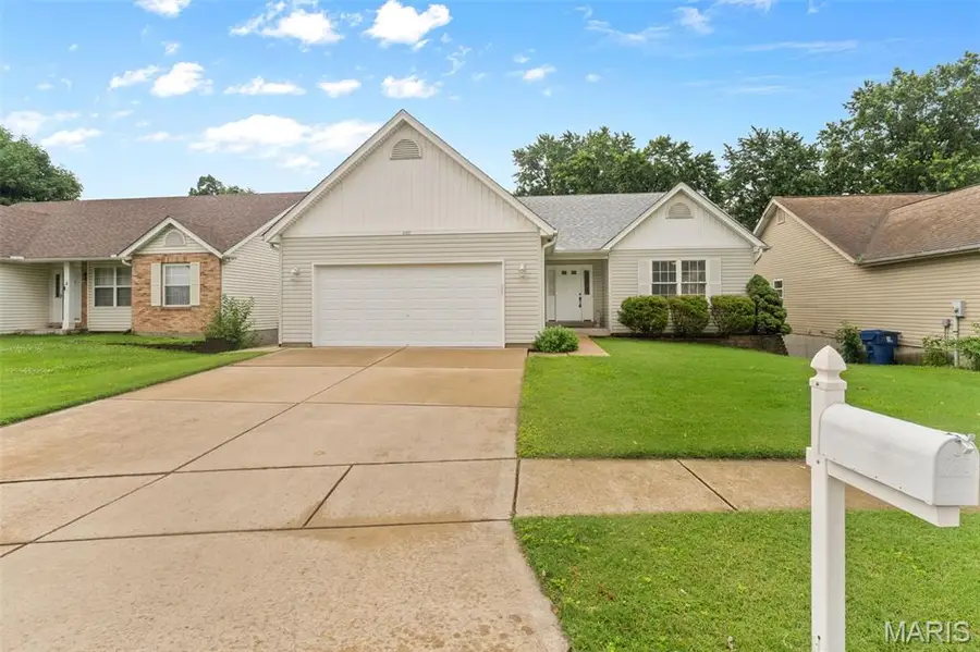 440 Raymond Drive, Florissant, MO 63031 - #2