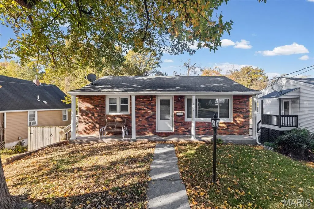 2114 Orchard Boulevard, Alton, IL 62002 - #1