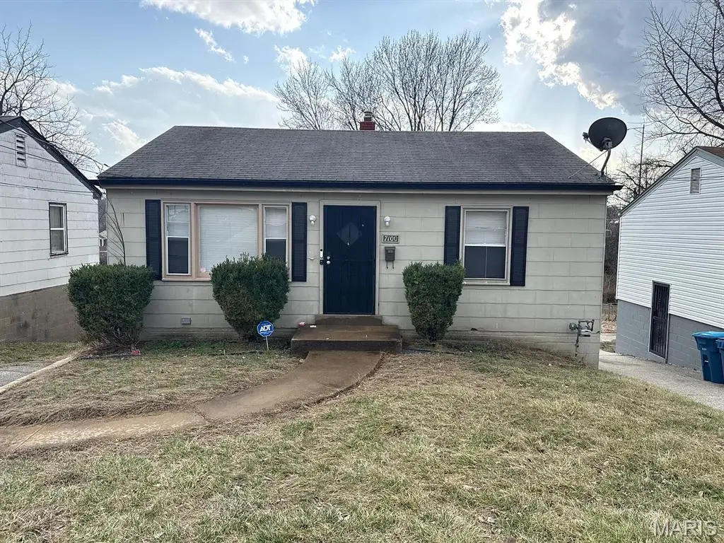7100 Beulah Avenue, Saint Louis, MO 63136 - #1
