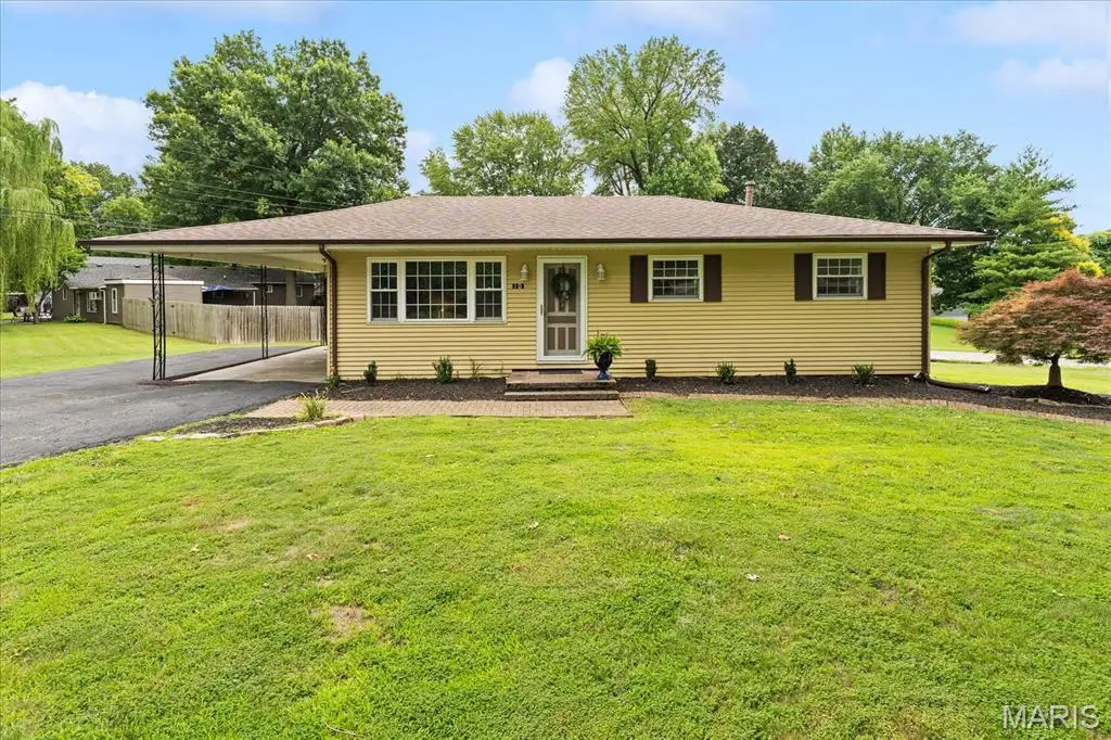 10 Leo Drive, Fairview Heights, IL 62208 - #1