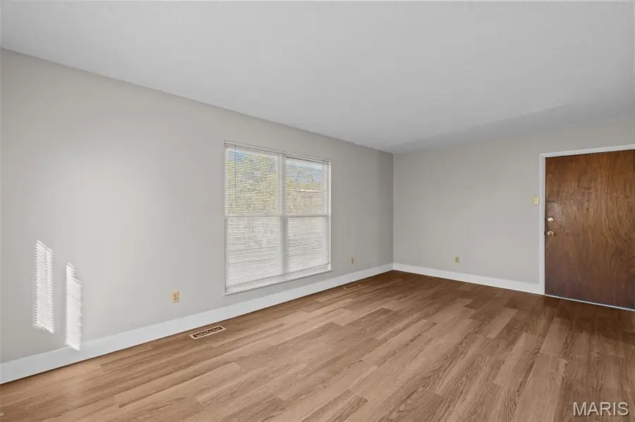 10110 Puttington Drive, Saint Louis, MO 63123 - #2
