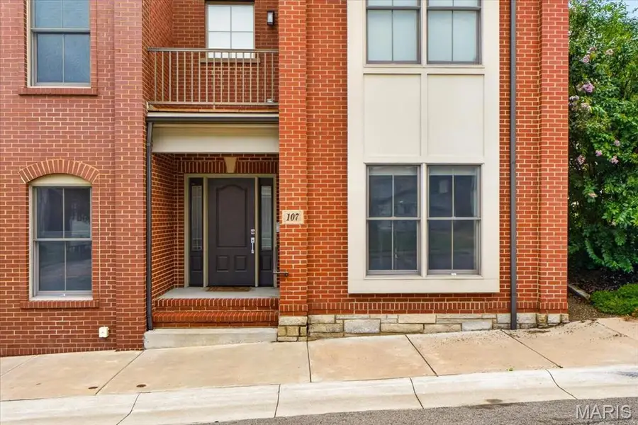107 E Main Street, Washington, MO 63090 - #3
