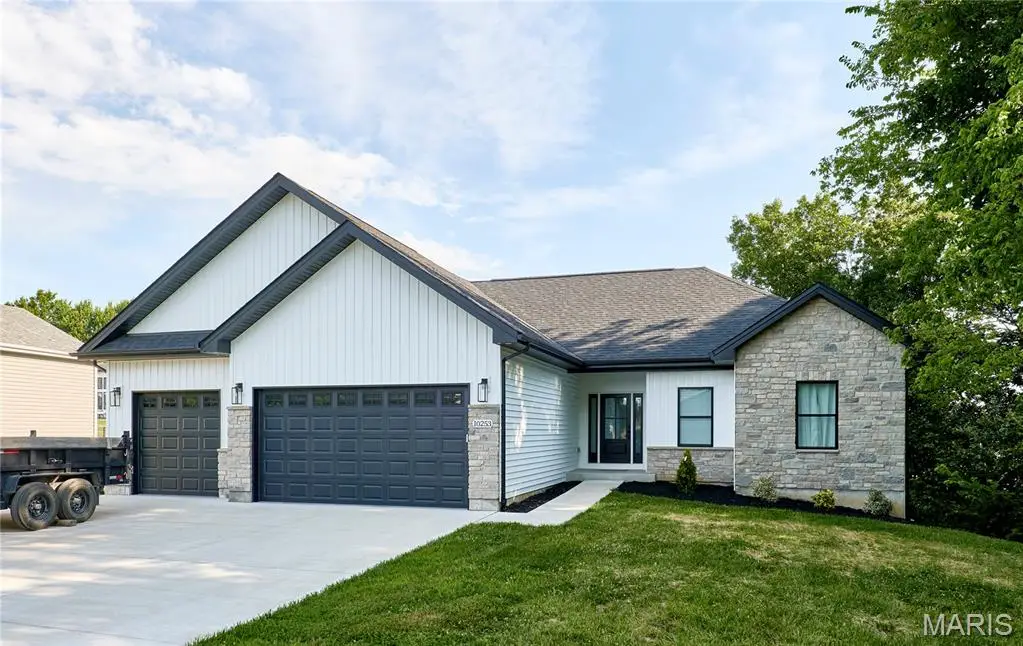 10253 Hawthorn Road, Foristell, MO 63348 - #1