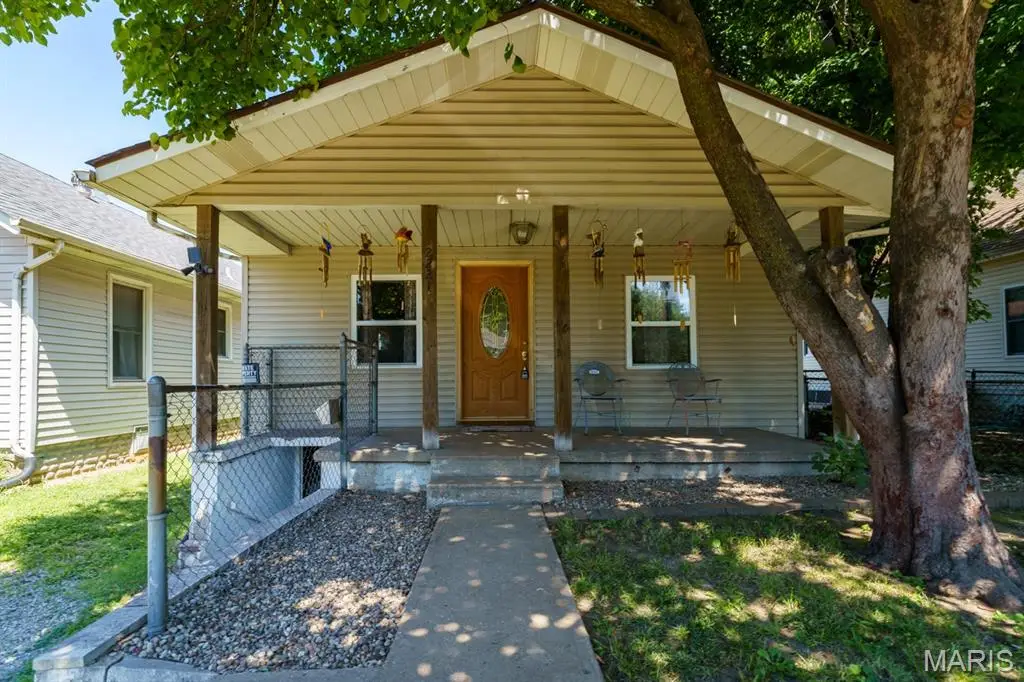 2221 Lee Avenue, Granite City, IL 62040 - #1