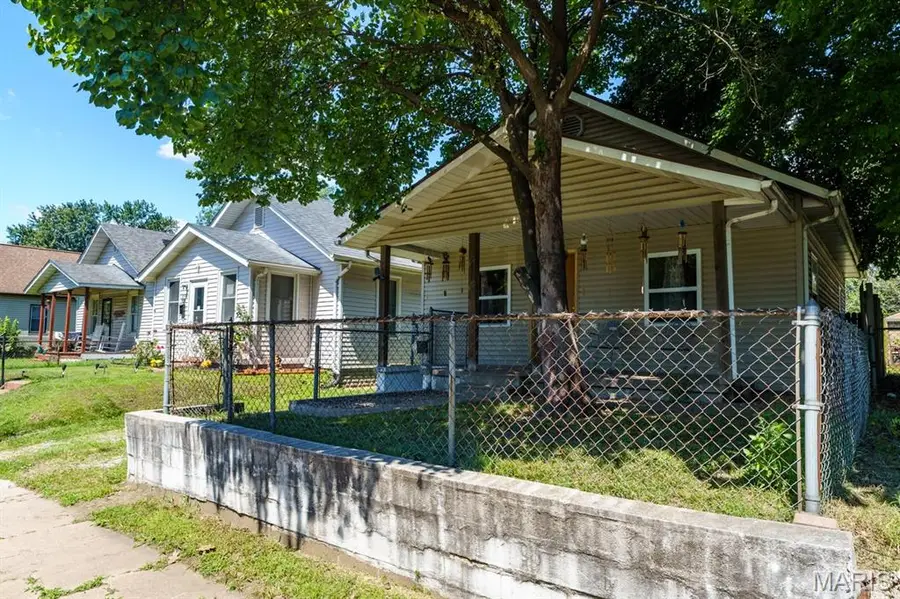 2221 Lee Avenue, Granite City, IL 62040 - #3
