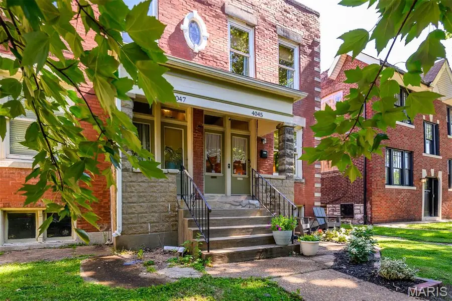 4045 Cleveland Avenue, Saint Louis, MO 63110 - #3