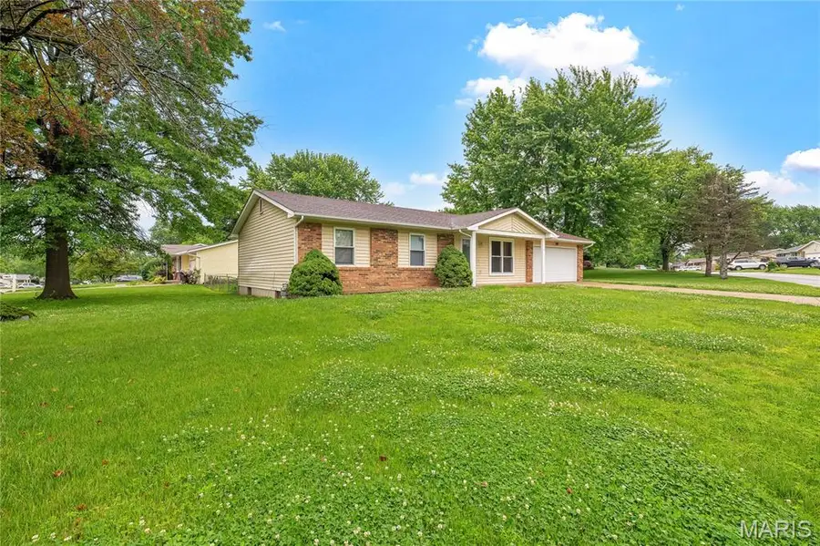 3928 Nugget Drive, Saint Peters, MO 63376 - #3
