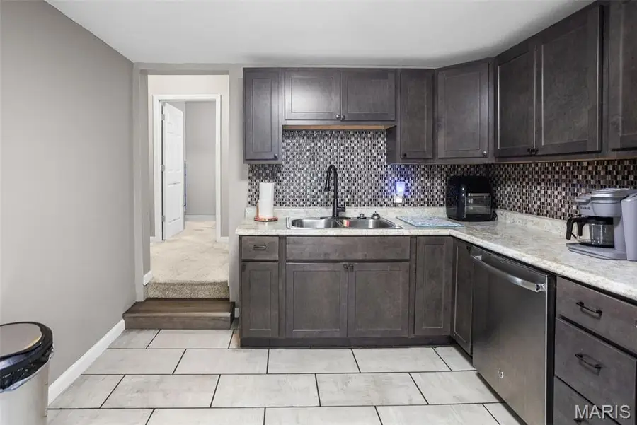 31 Judith Lane, Fairview Heights, IL 62208 - #3