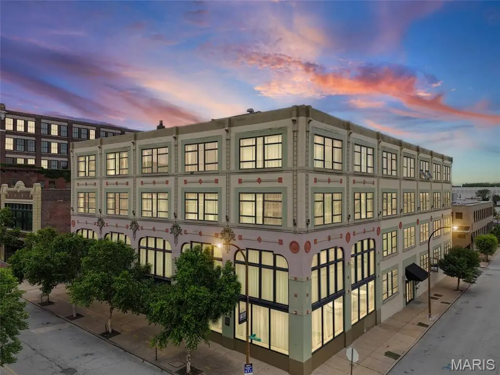 2201 Locust Street #410, Saint Louis, MO 63103 - #1