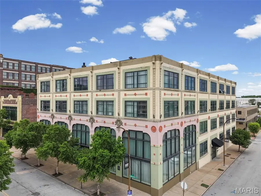 2201 Locust Street #410, Saint Louis, MO 63103 - #2