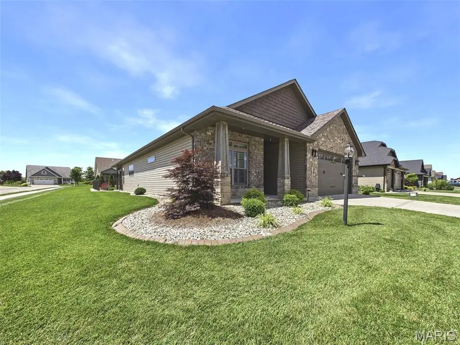 7509 Clarence Court, Glen Carbon, IL 62034 - #3