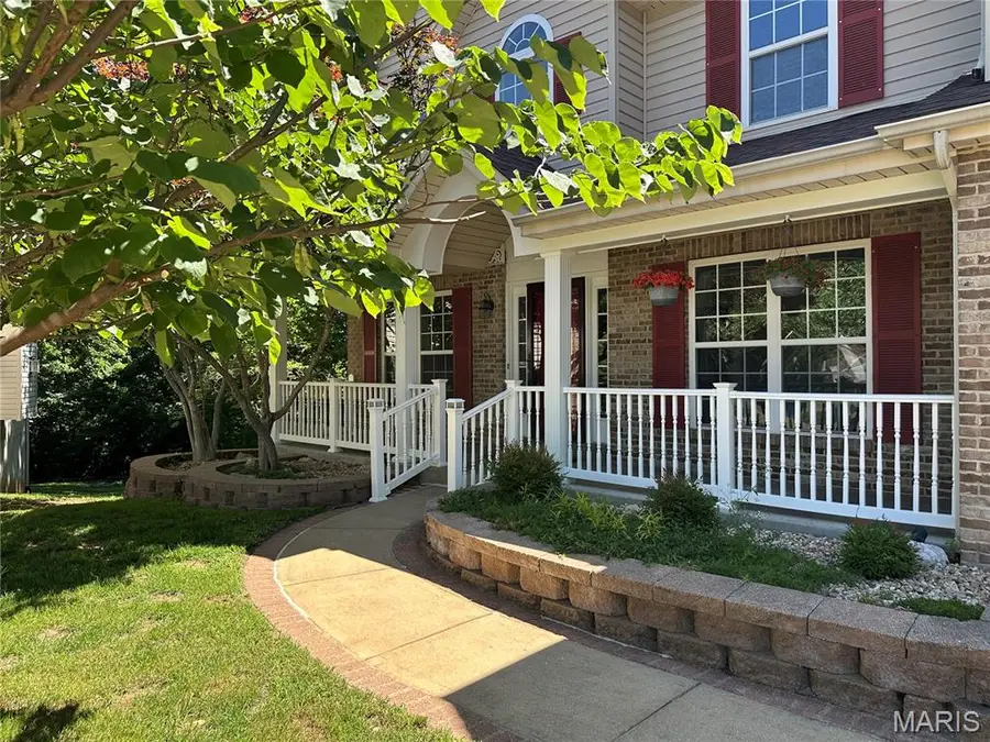 200 Romaine Spring View, Fenton, MO 63026 - #2