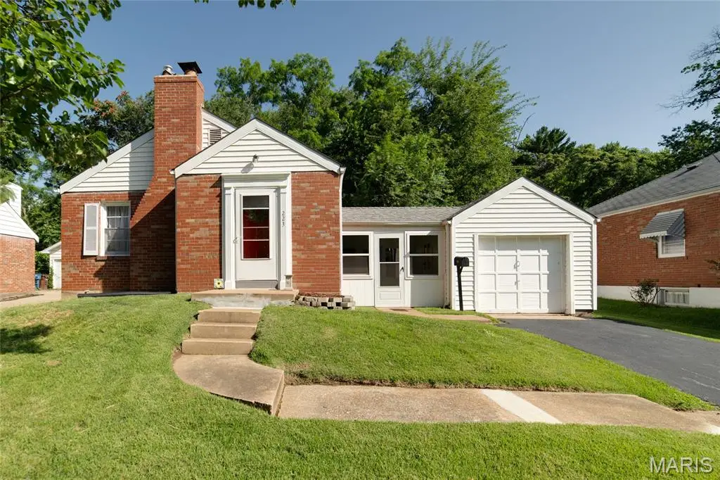 223 Robert Avenue, Ferguson, MO 63135 - #1