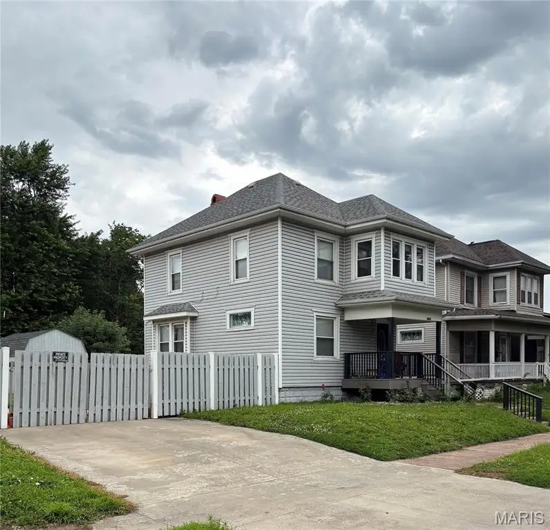 2423 Benton Street, Granite City, IL 62040 - #1