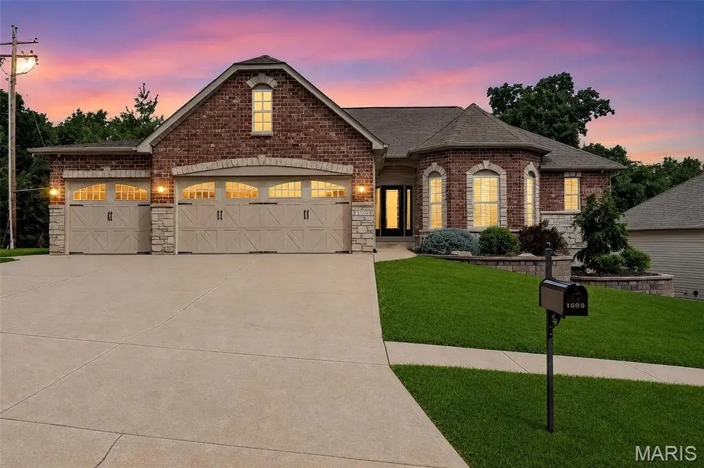 1595 Heritage Valley Drive, High Ridge, MO 63049 - #1