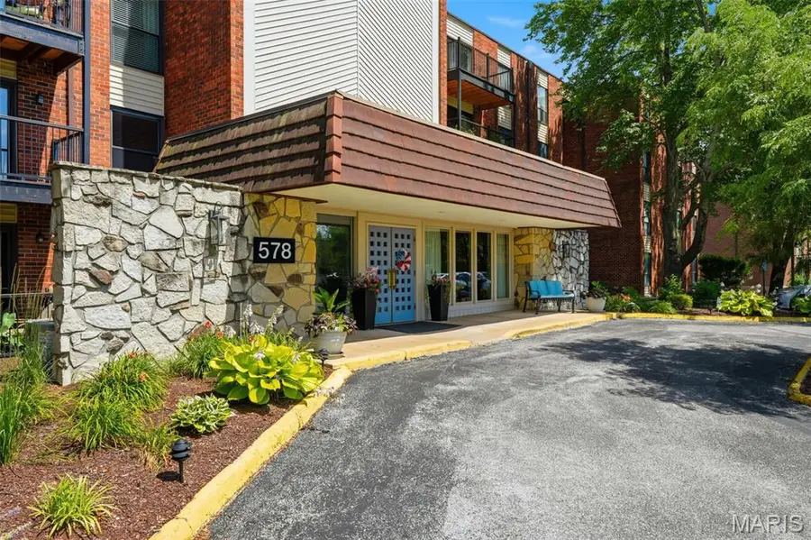 578 Sarah Lane #206, Saint Louis, MO 63141 - #3